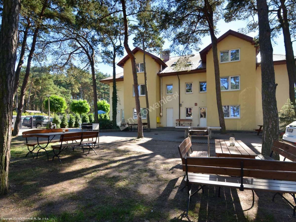 Czarny Bursztyn Apartment Dziwnowek Exterior photo