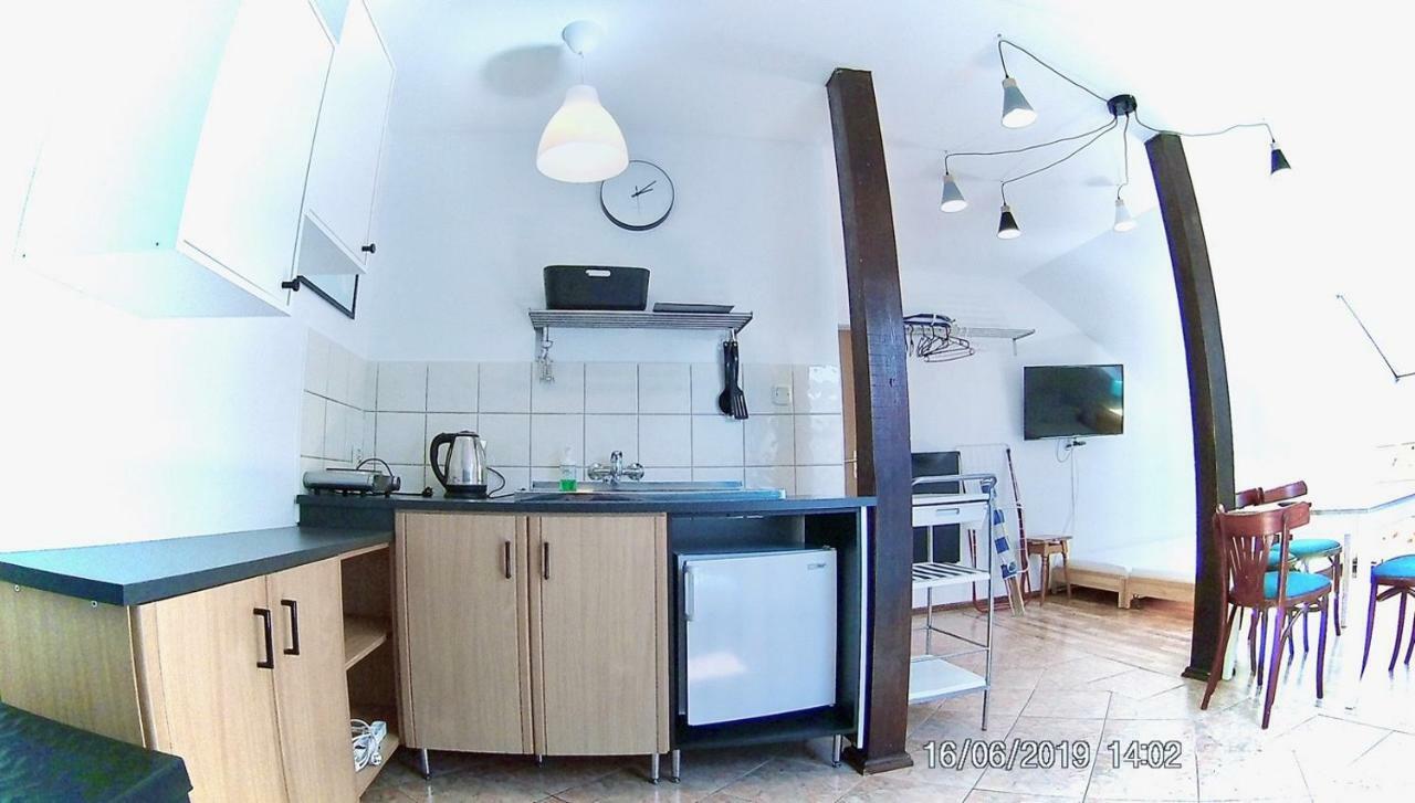 Czarny Bursztyn Apartment Dziwnowek Exterior photo